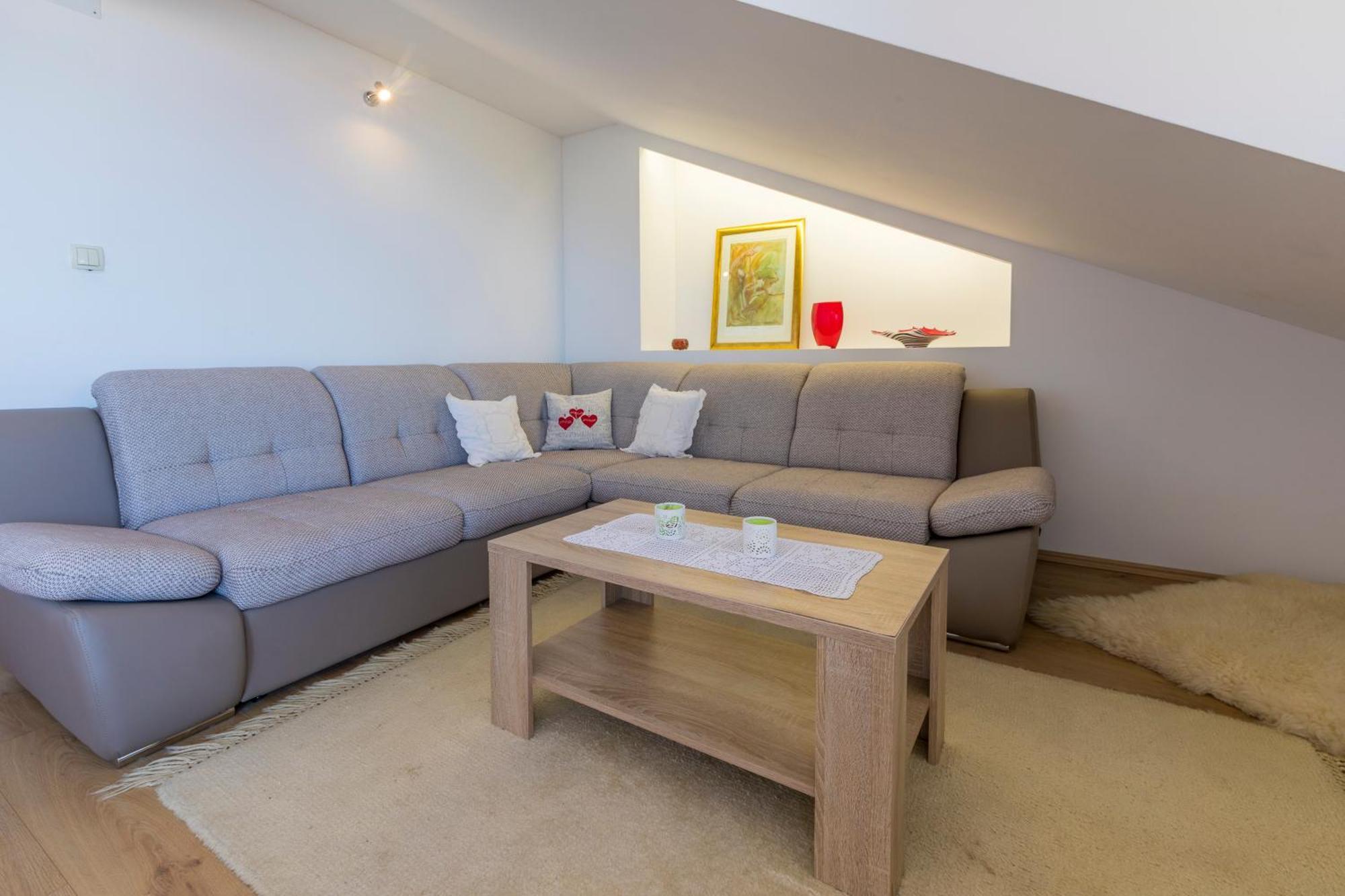 Pavlovic Apartment ซริกเวนิซา ภายนอก รูปภาพ